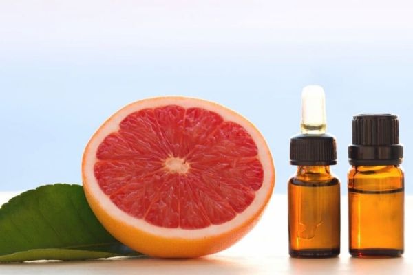 Tìm hiểu 10 tác dụng của tinh dầu bưởi với đời sống và sức khỏe 