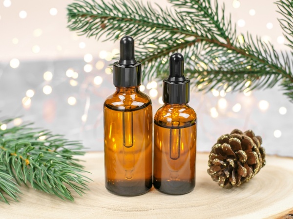 Tác dụng của tinh dầu thông đỏ đối với sức khỏe