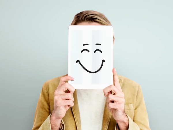 Tinh dầu thông đỏ giúp làm giảm căng thẳng