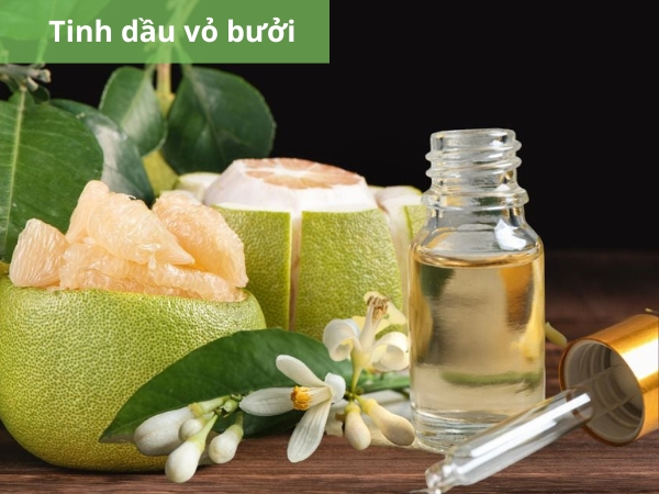 Tinh dầu vỏ bưởi có hương thơm cam quýt nhưng thanh và nhẹ hơn